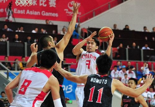 中国vs日本篮球打架视频的相关图片