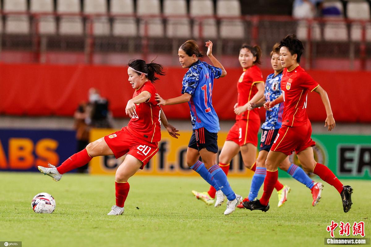 女亚杯女足vs日本的相关图片